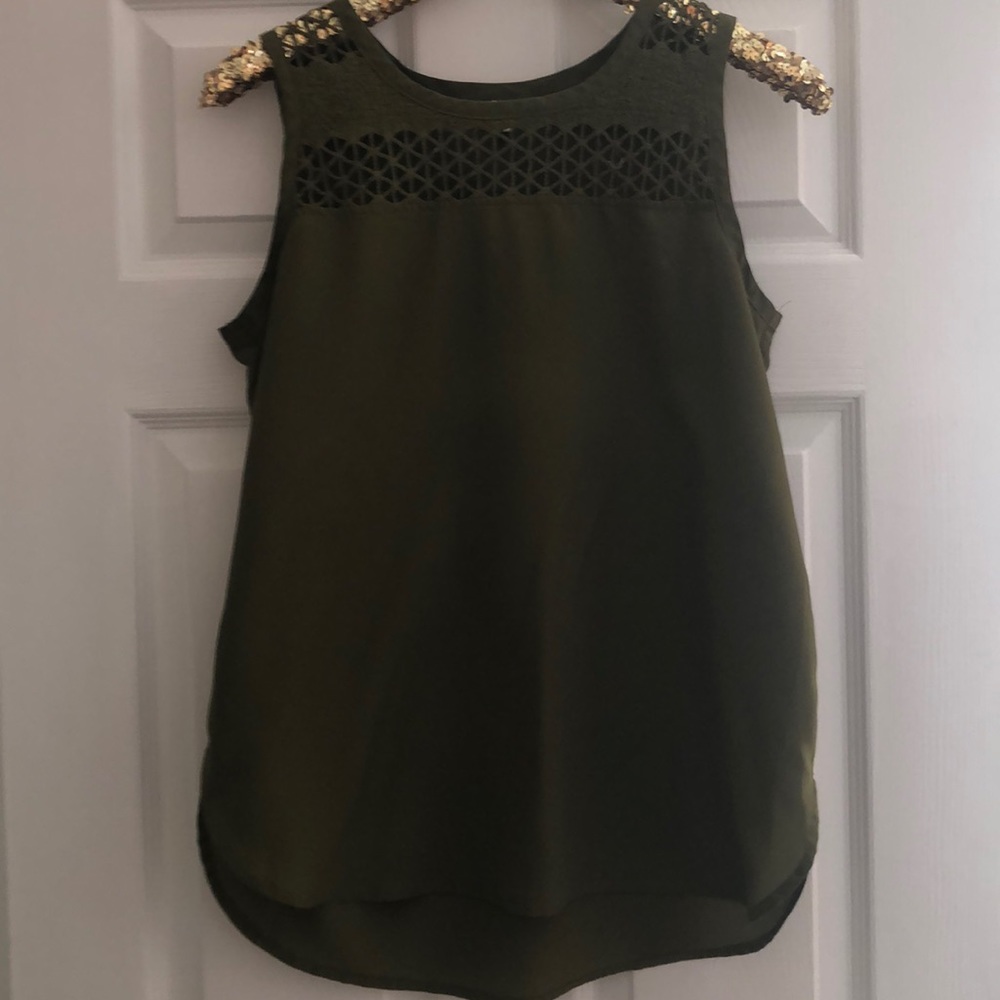 Sleeveless Top